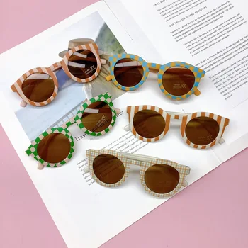 2023 Новые детские солнцезащитные очки с решеткой Classic для защиты от солнца на открытом воздухе, цвета для мальчиков и девочек, защищающие глаза, Детские солнцезащитные очки UV400 Для детей