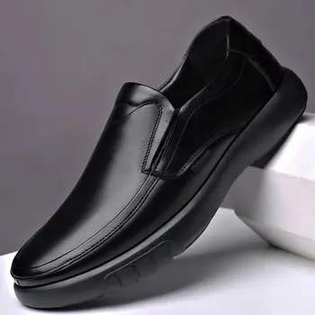 2023 Новые мужские лоферы, Дышащие Мокасины, Мужская Высококачественная обувь для отдыха из искусственной кожи, мужская обувь на плоской подошве, Мужская обувь для вождения