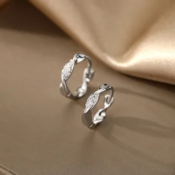 VOQ Серебряные серьги с геометрическим кругом и цирконом Женские нерегулярные серьги Mobius Fashion Girl Jewelry
