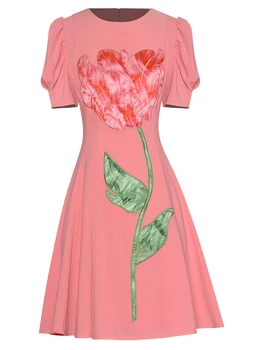 Взлетно-посадочная полоса Дамы Лето Новый Дизайнер Высокого качества Великолепная повседневная вечеринка Знаменитости Элегантные Цветы Вышивка Розово-красное Мини-платье