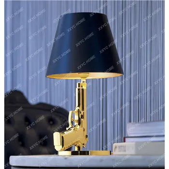 Современный дизайнерский пистолет AK47, настольная лампа, напольный светильник для чтения у кровати, украшение рабочего стола в кабинете, Светодиодное ночное освещение в помещении.